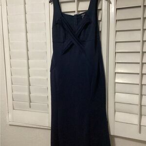 Elegant Navy Blue Sleeveless Dress